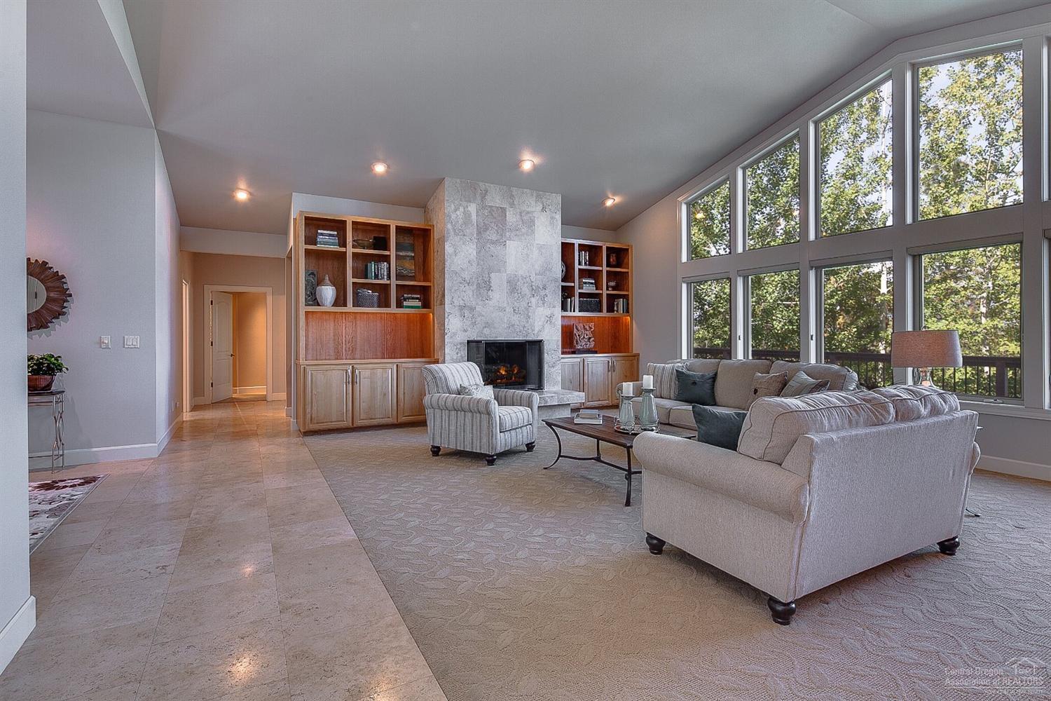 Awbrey Butte - Residential