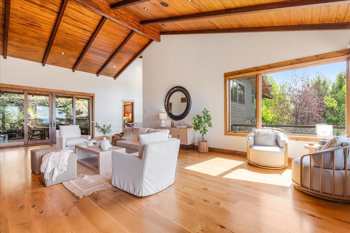 Awbrey Butte - Residential