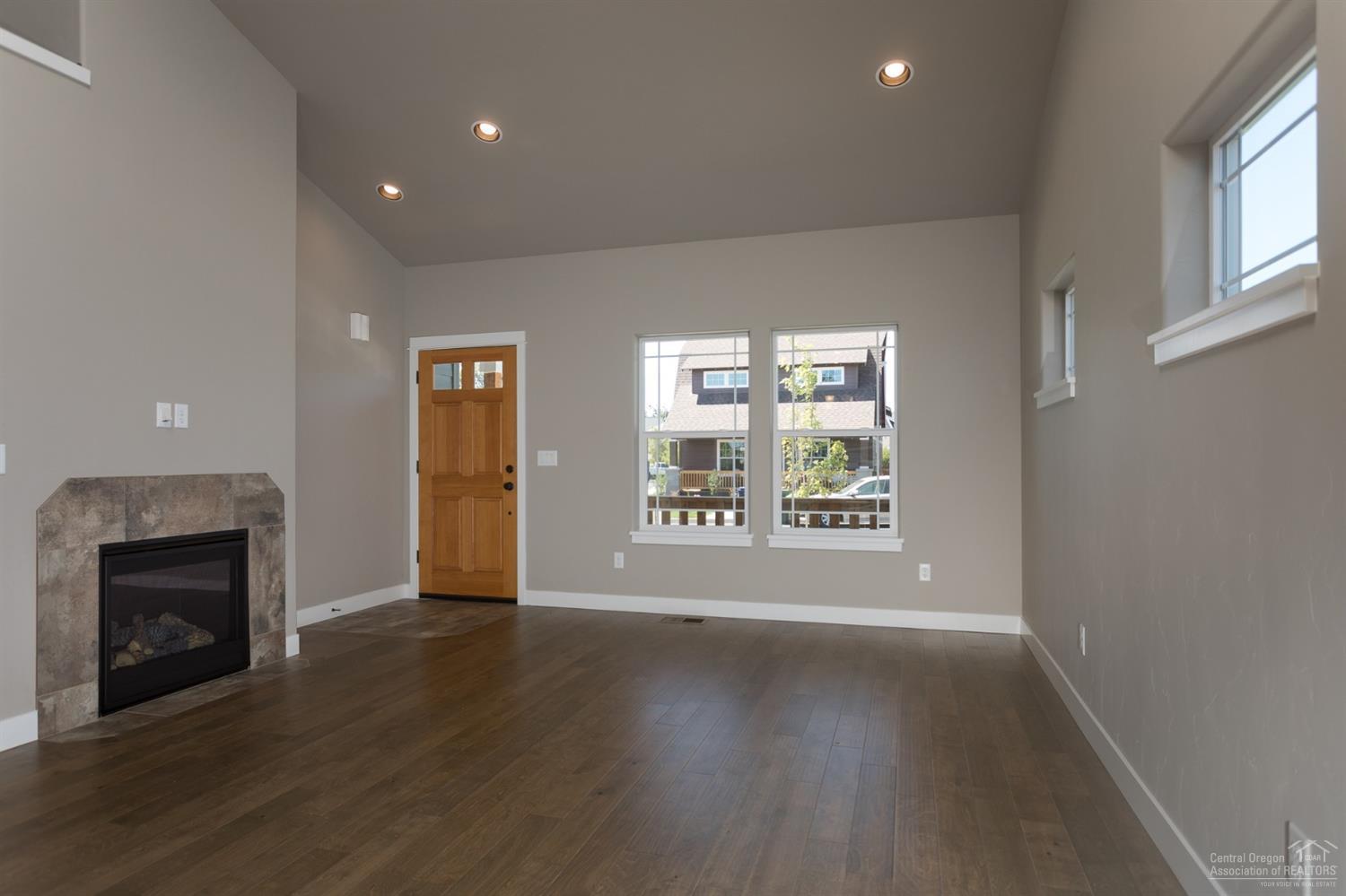 Oakview - Residential