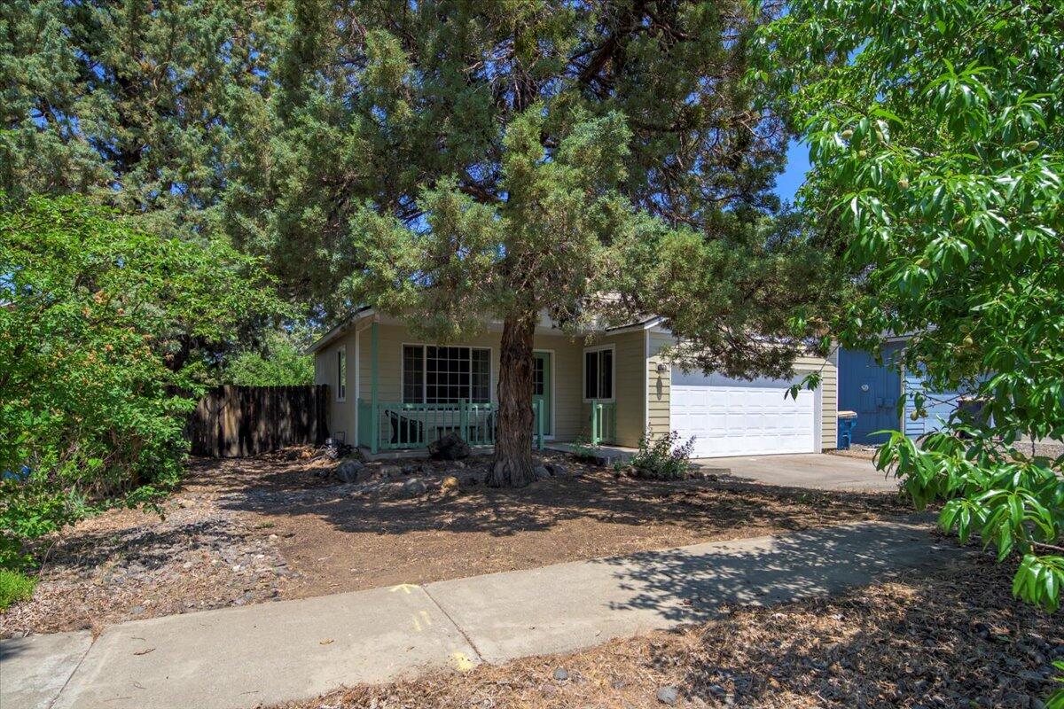 Cascade Peaks - Residential