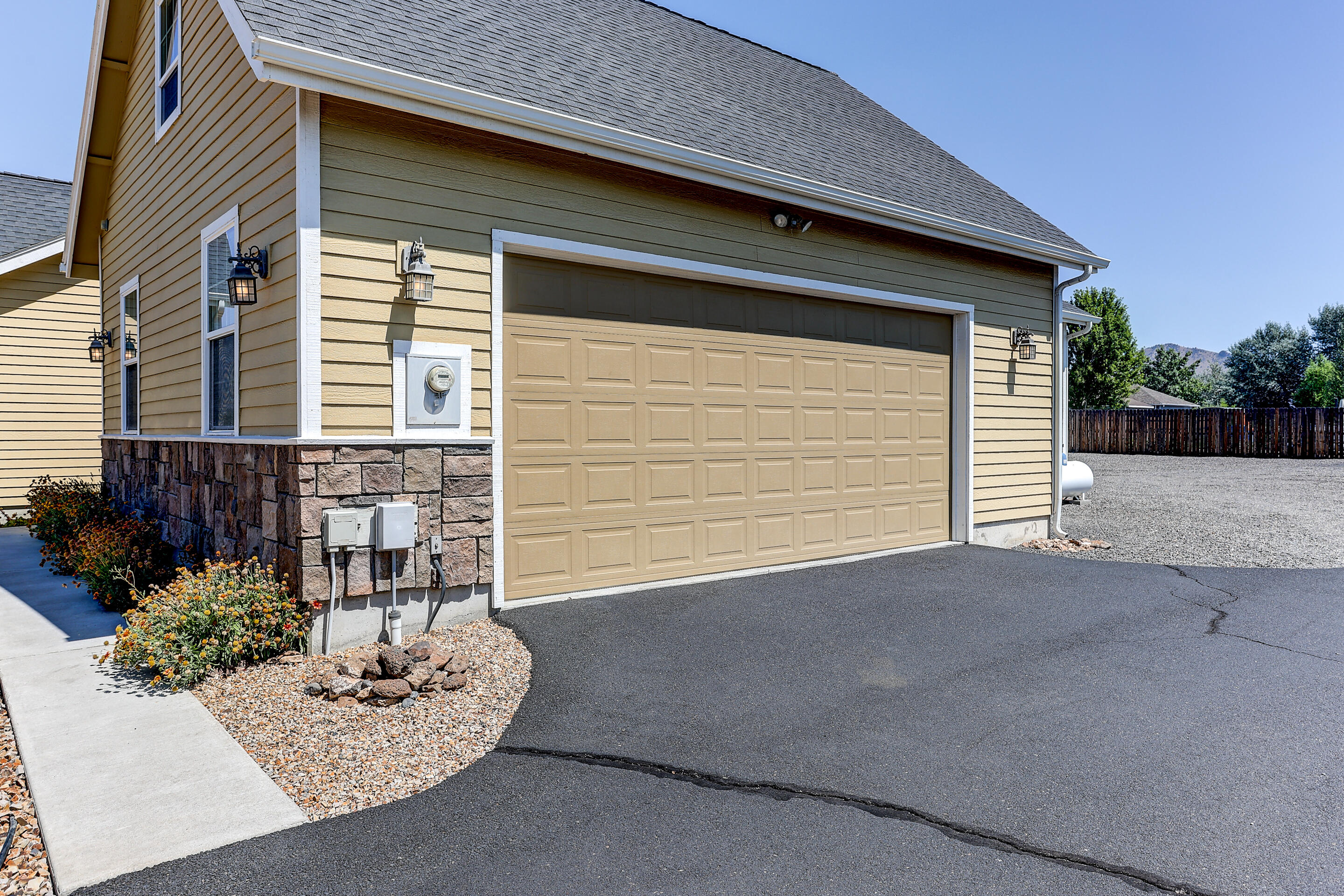 Hillman - Residential