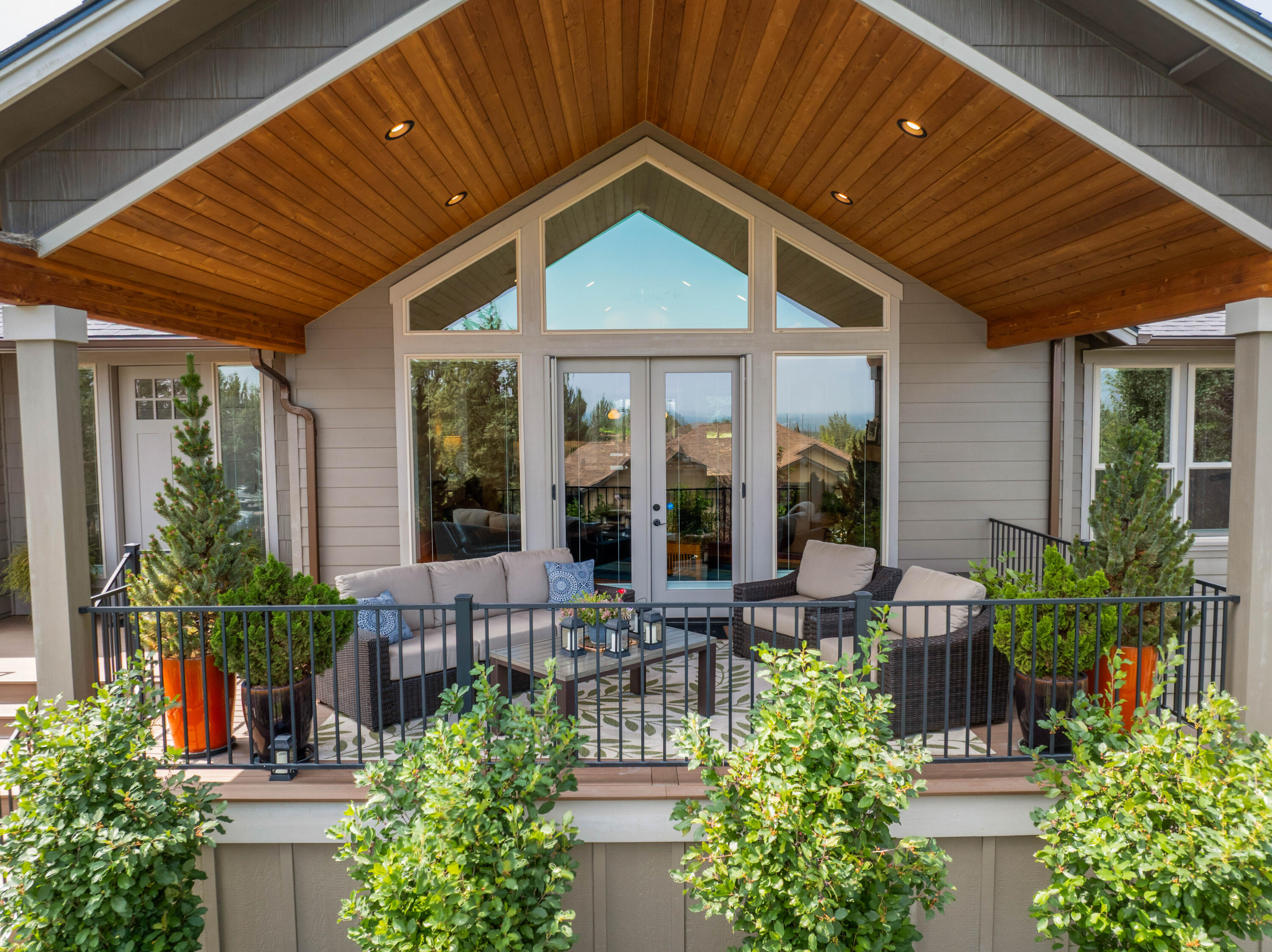 Eagle Crest - Residential