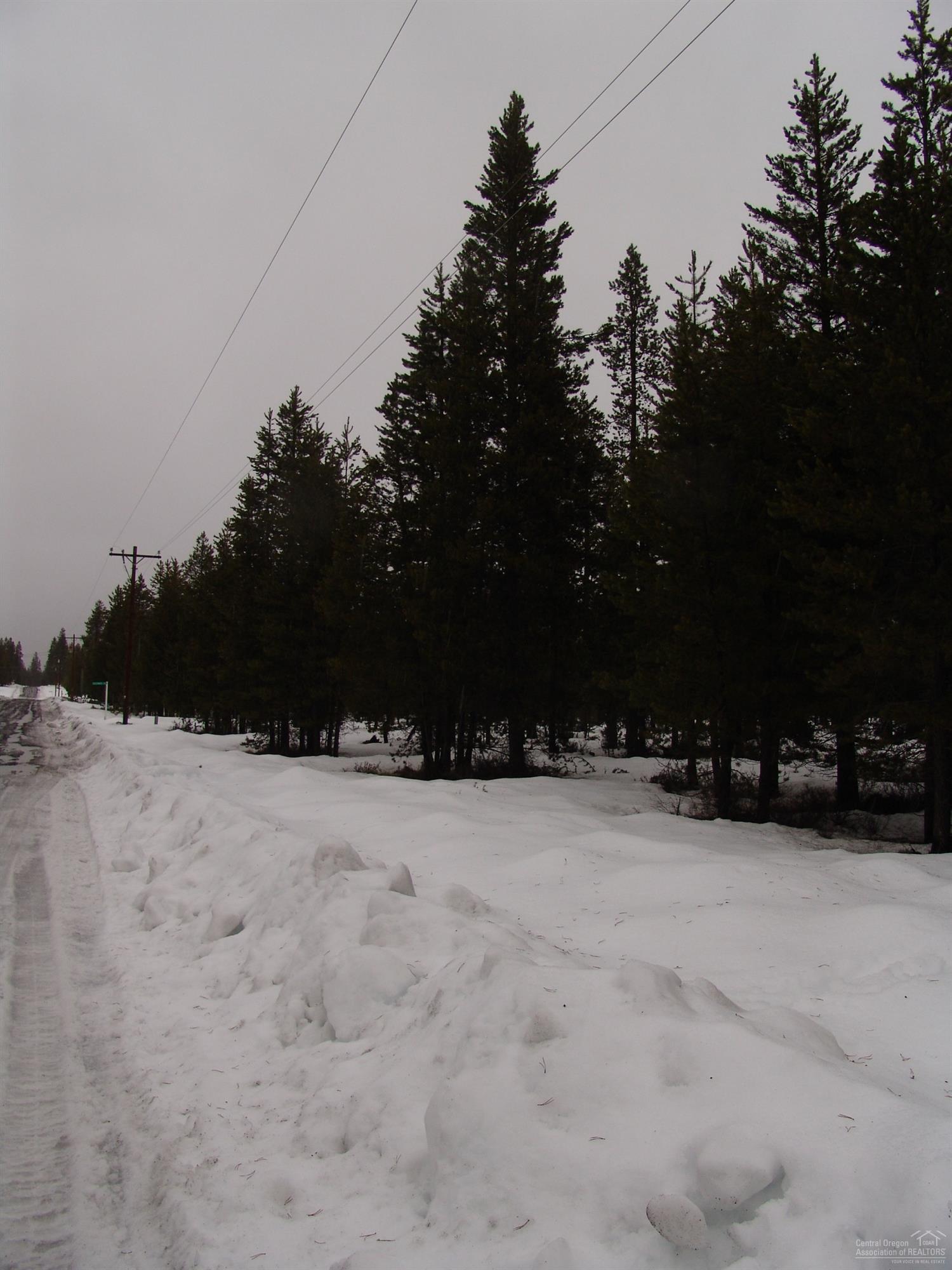 Build Your Dream Home Here..!! Beautiful Central Oregon @ Sun Forest Estates Buyer to do their Due Diligence with Klamath County for Building Requirements, Septic and well.