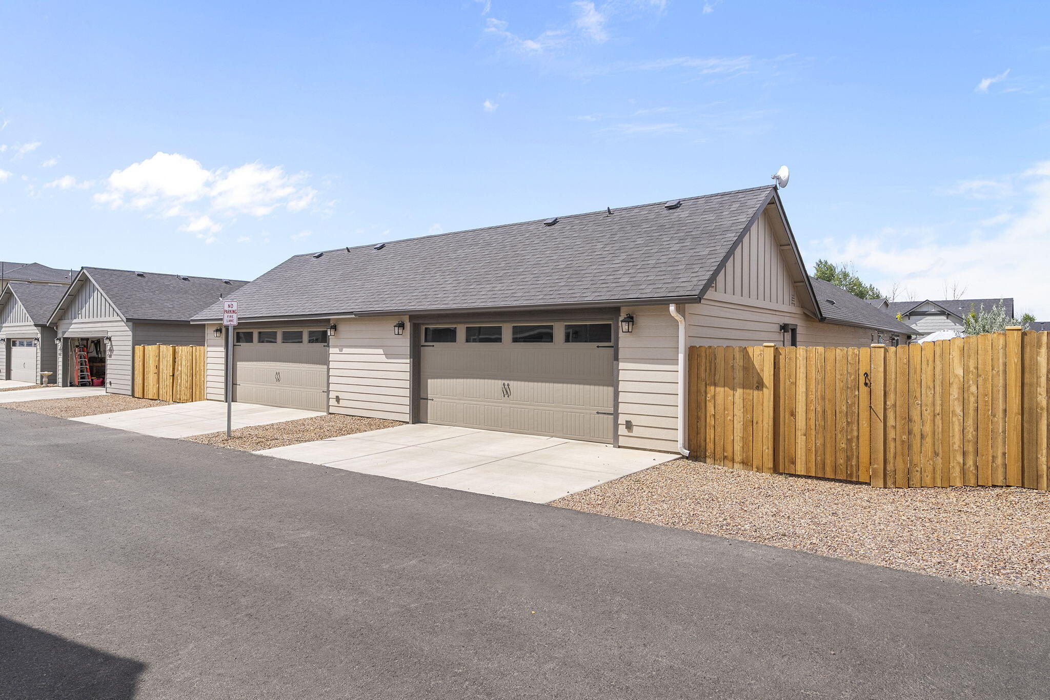 Dry Canyon - Residential