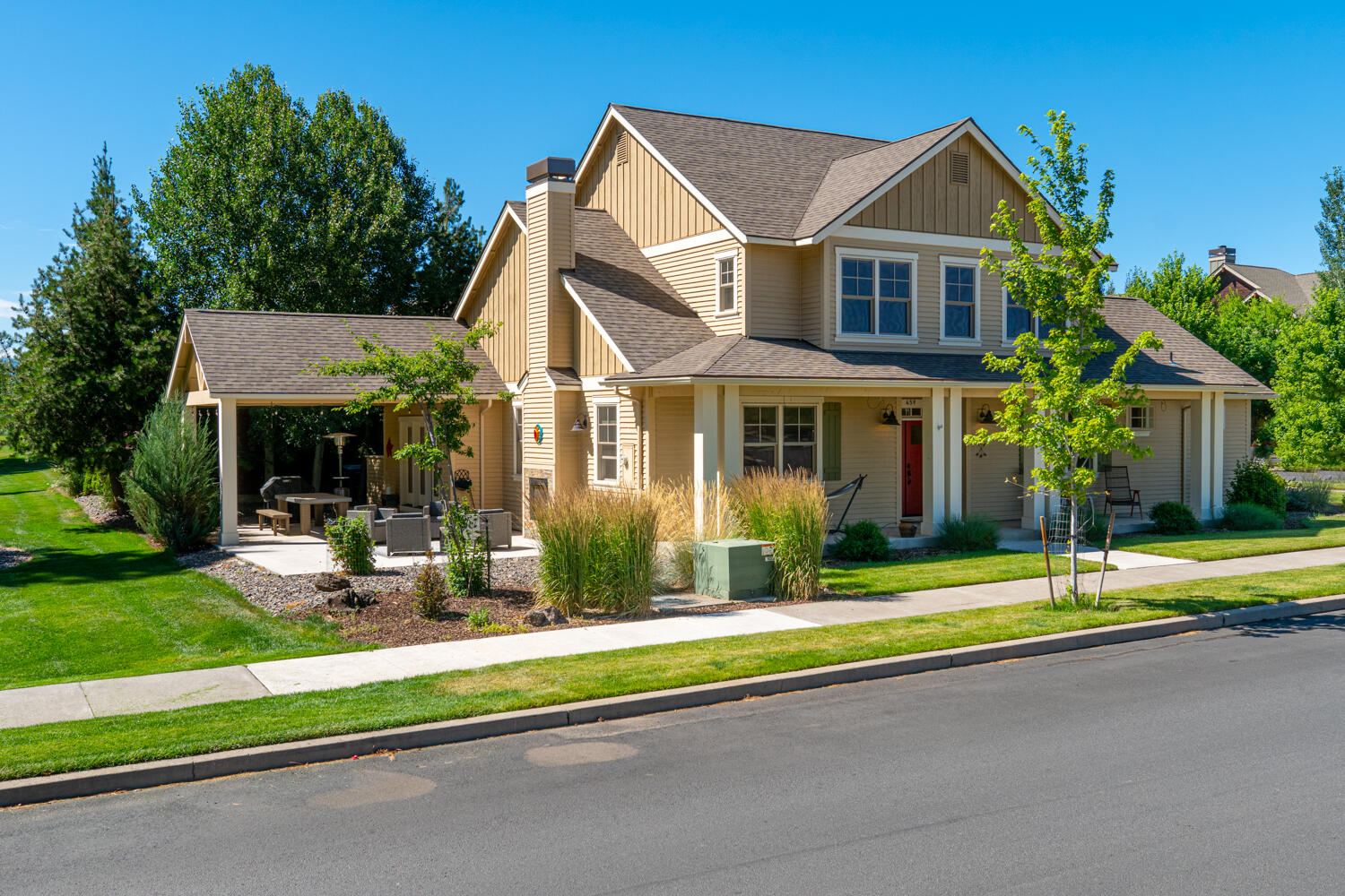 Pine Meadow Vill - Residential