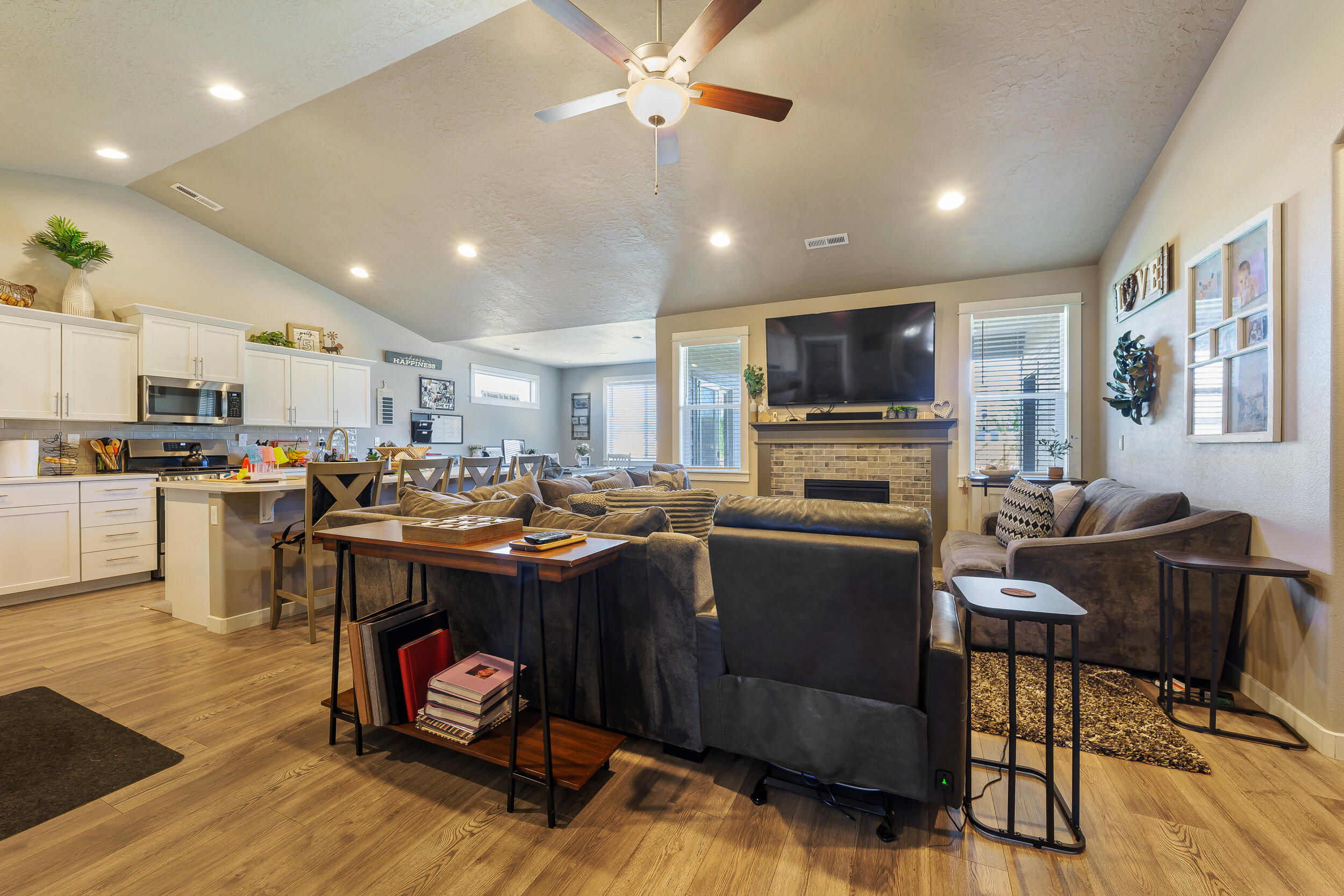 Canyon Ridge Phase 4 - Residential