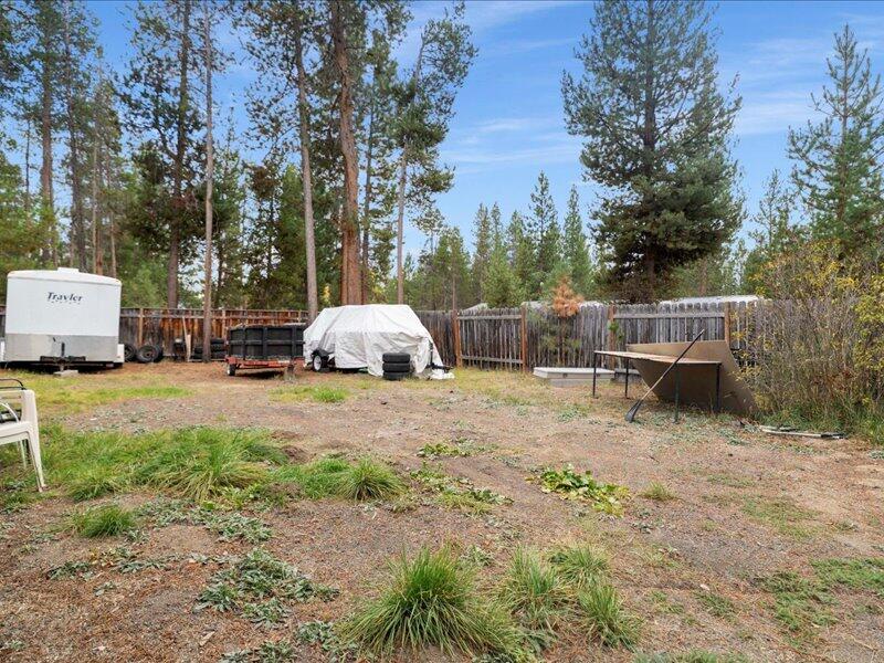 Wagon Trail Acreages - Residential