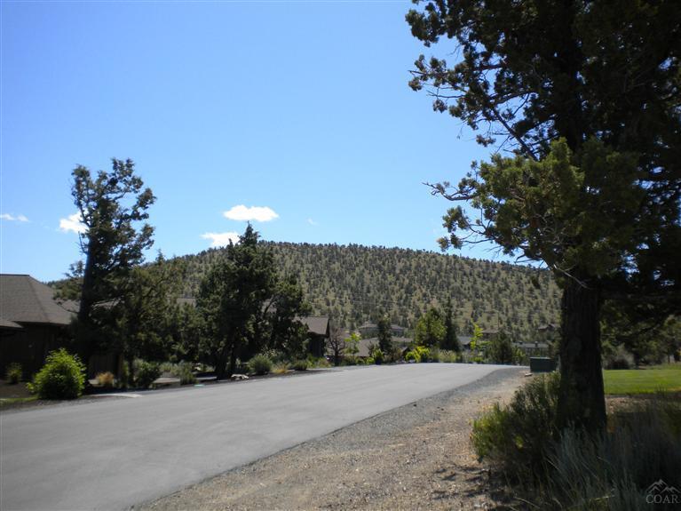 Eagle Crest - Land
