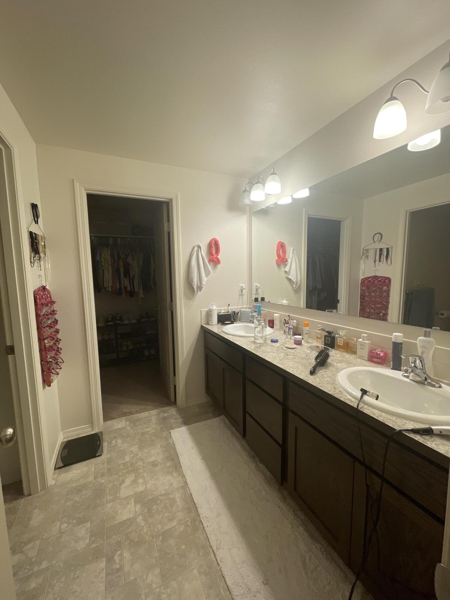 Maple Meadows - Residential