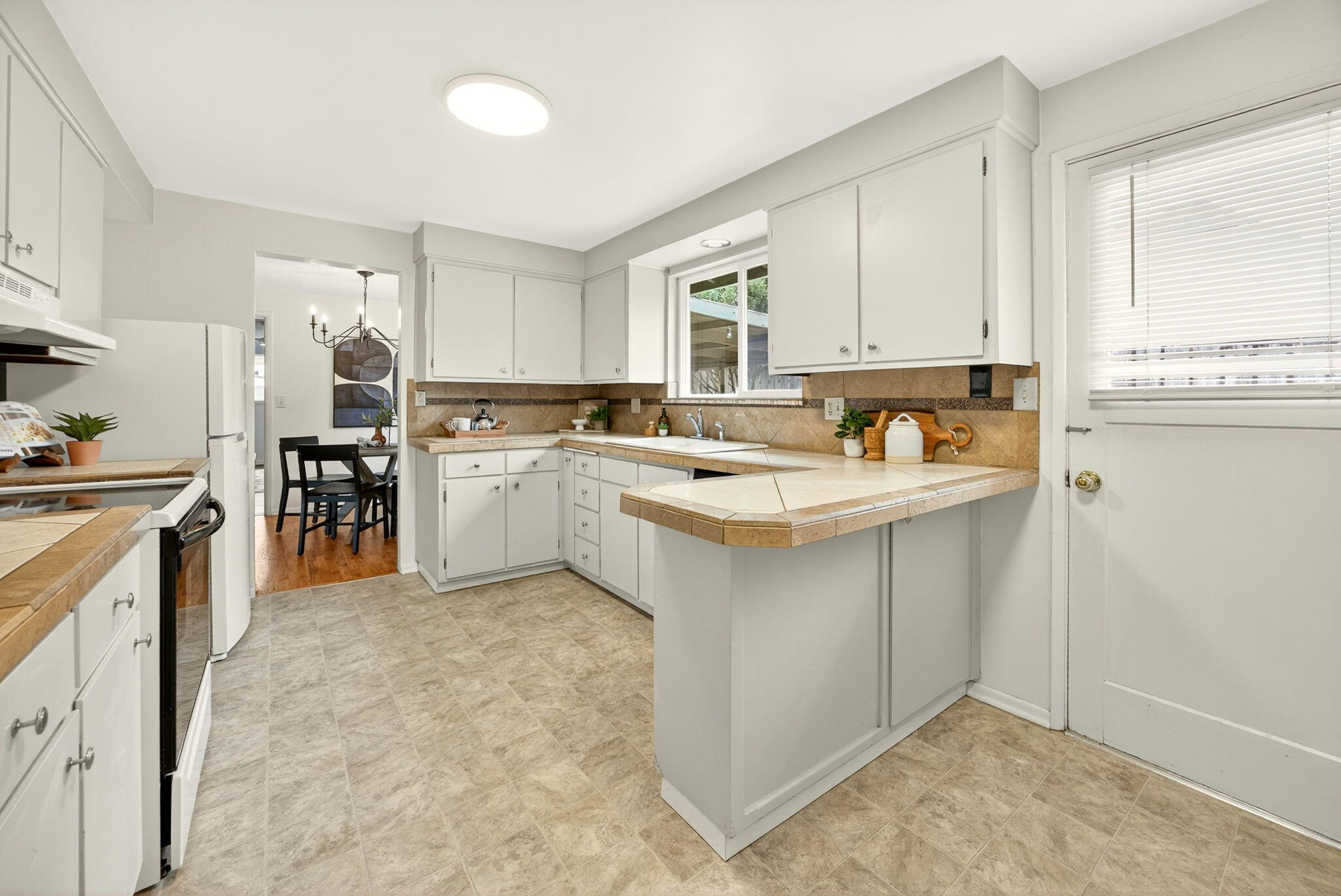 Blossom Hill Terrace Unit No 1 - Residential