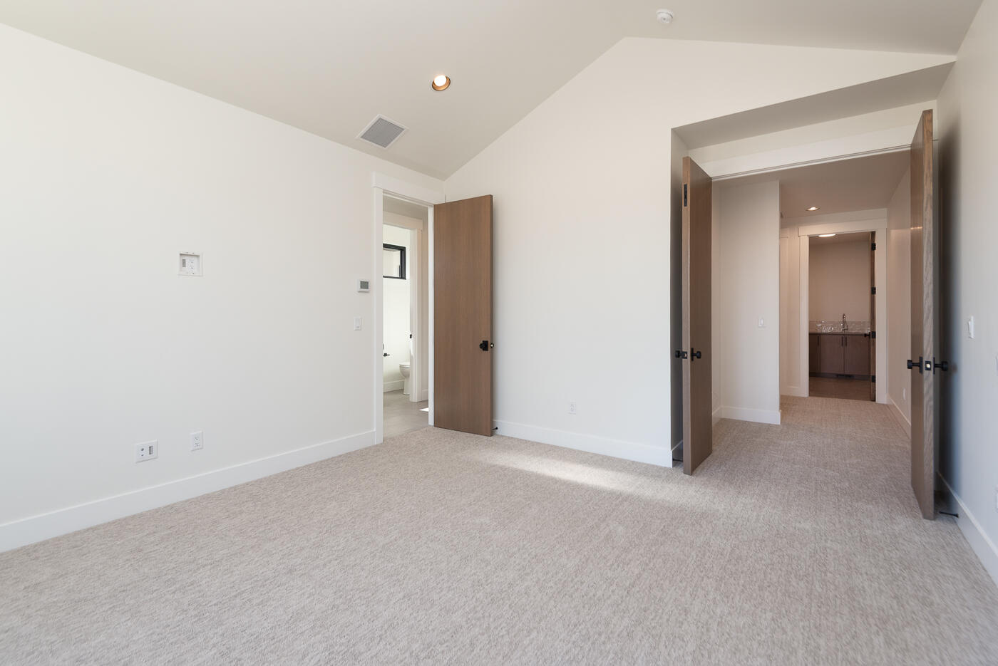 Discovery West Phase 4 - Residential