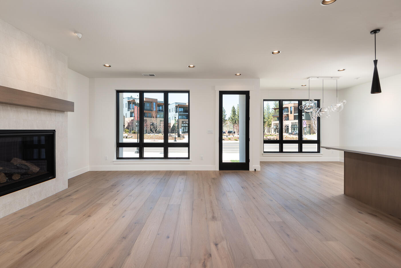 Discovery West Phase 4 - Residential