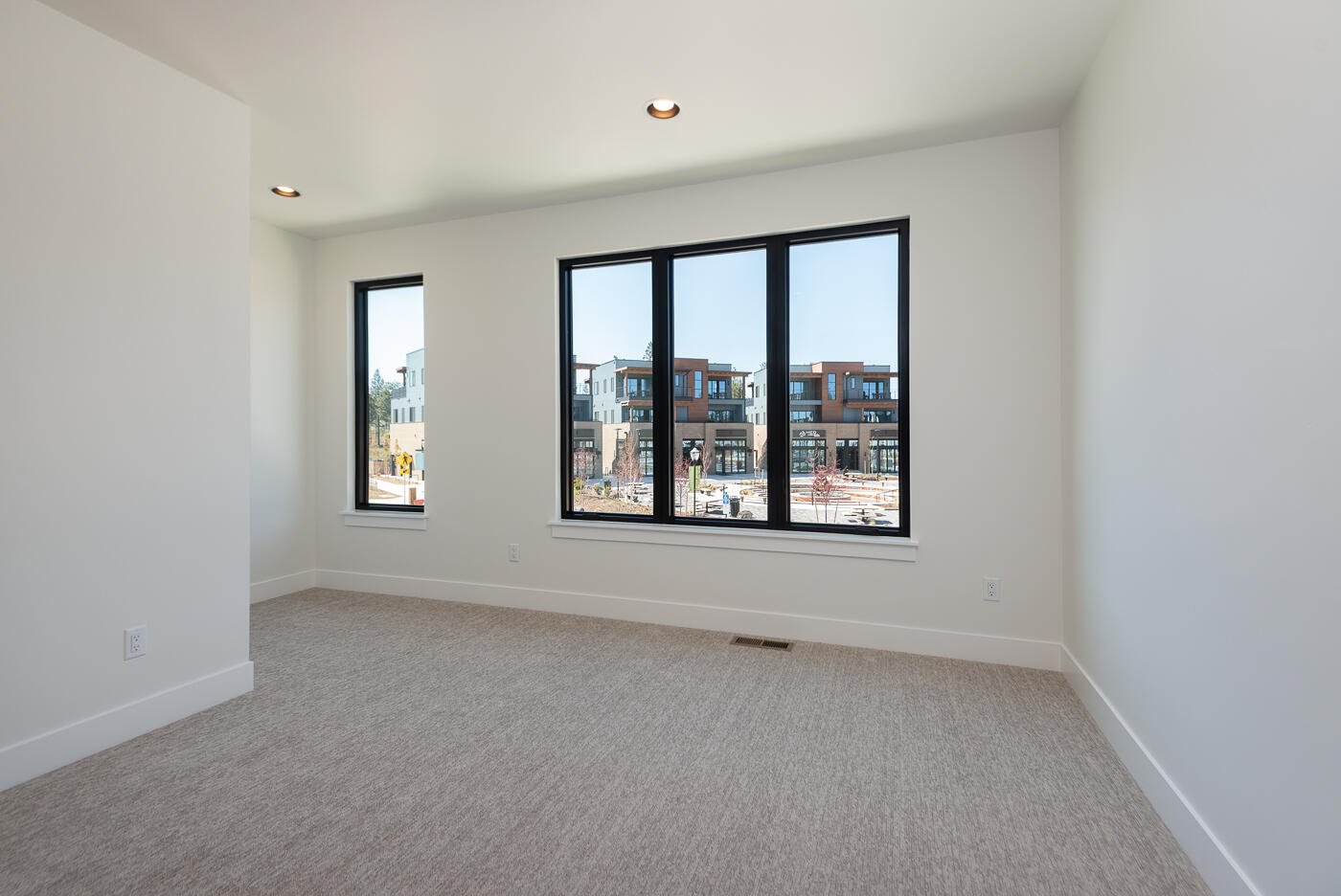 Discovery West Phase 4 - Residential