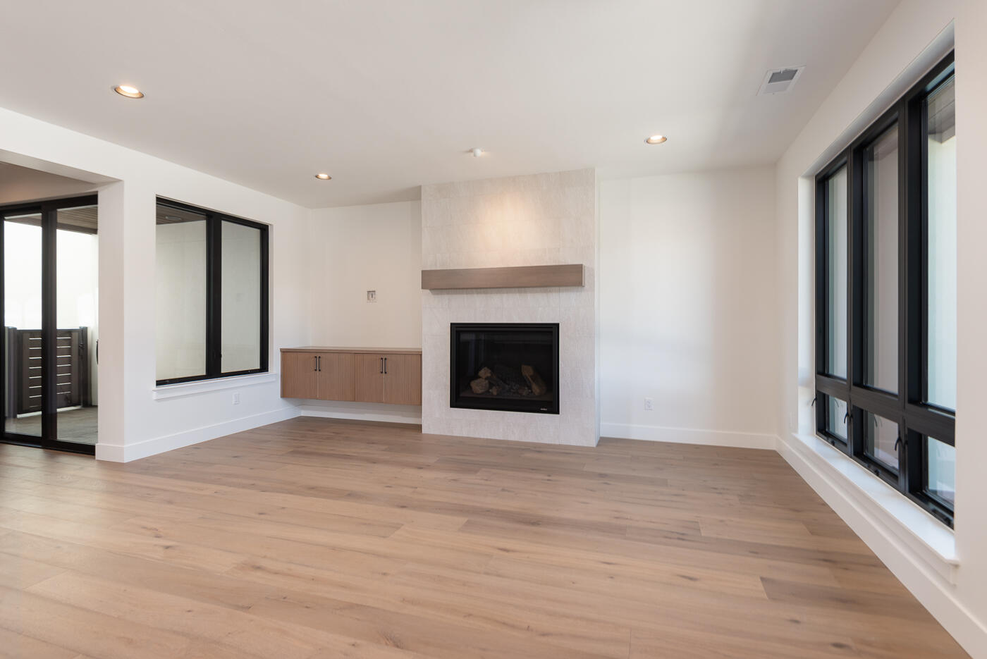 Discovery West Phase 4 - Residential