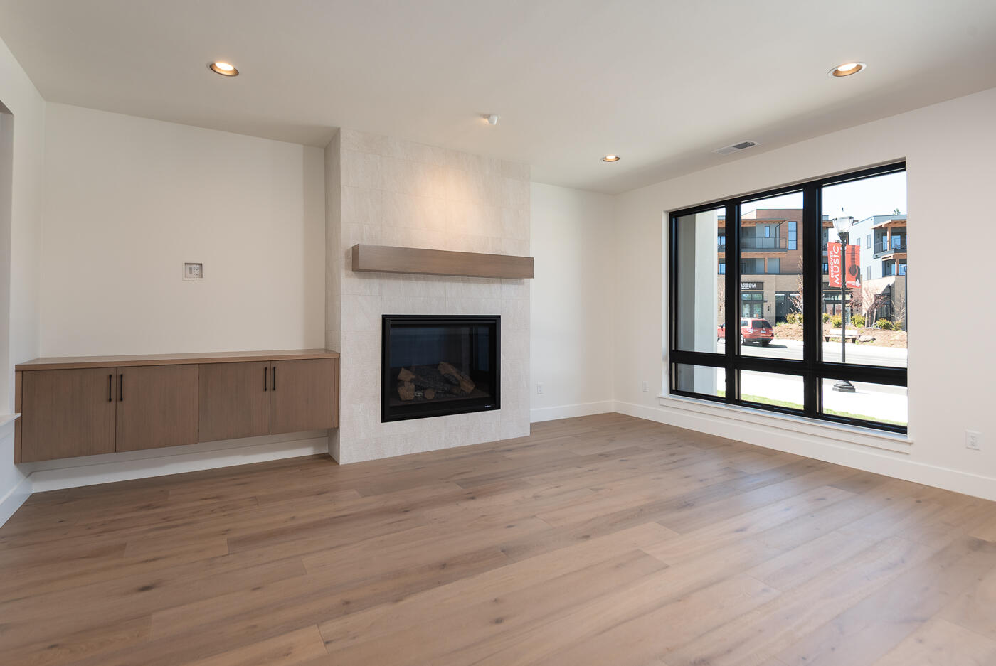 Discovery West Phase 4 - Residential