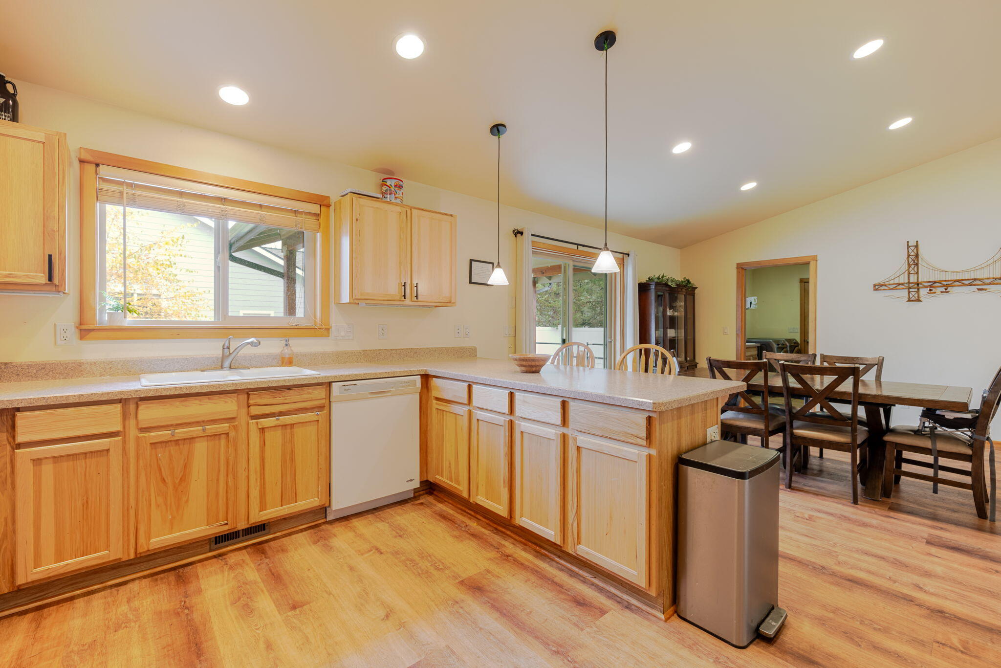 R&W Estates - Residential