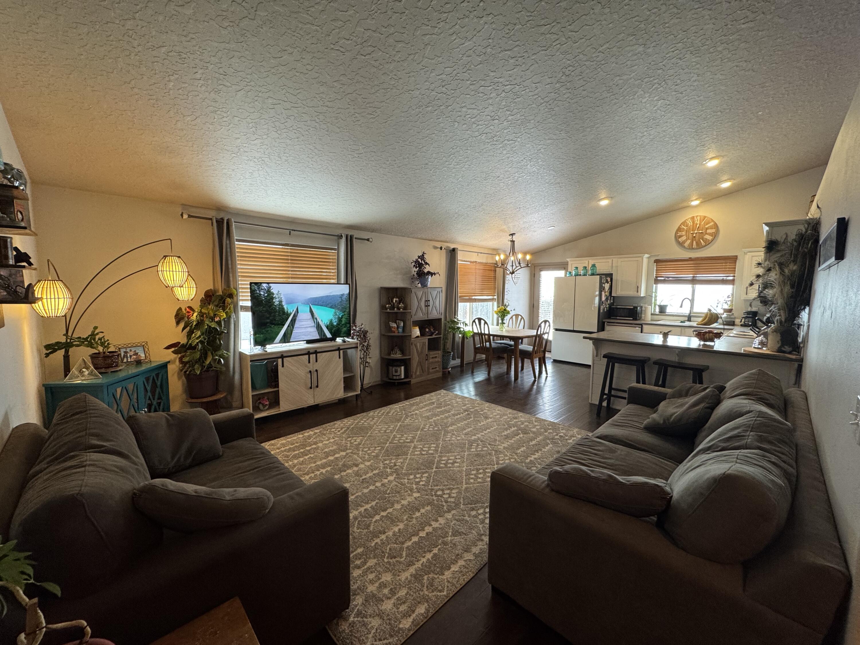 Huntington Meadows - Residential