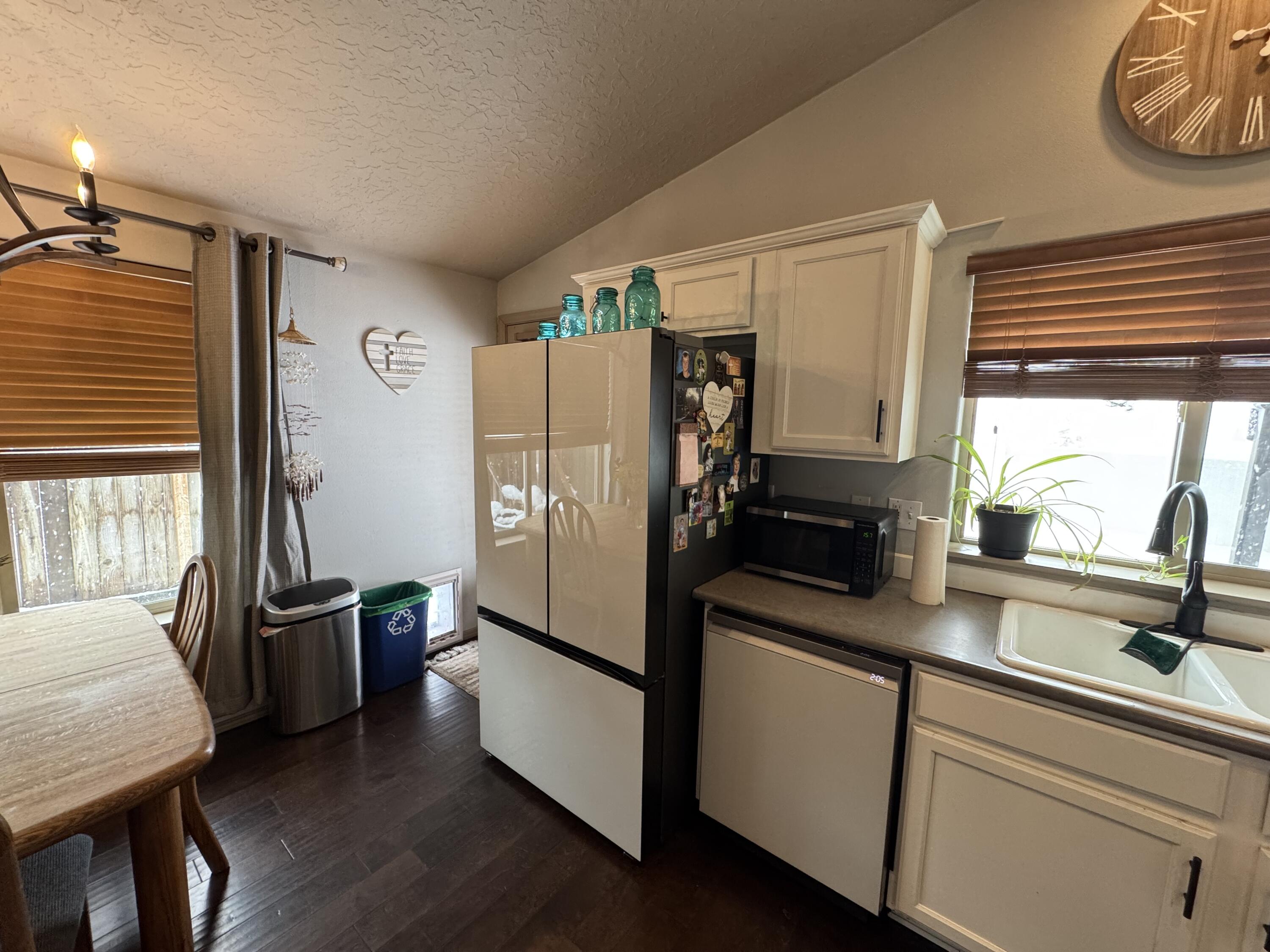 Huntington Meadows - Residential
