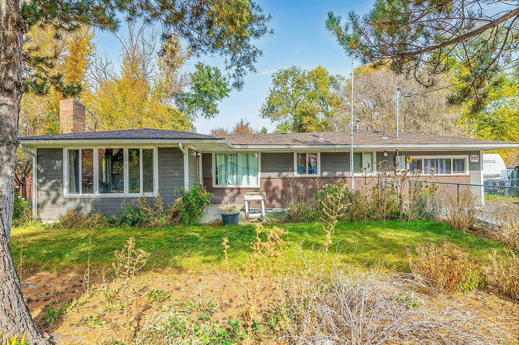 Bureker Place - Residential