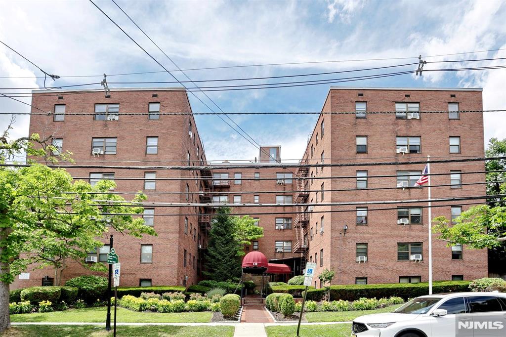 Location,convenience & comfort.Welcome to this bright and spacious 1 bed condo in a highly desirable location.Offering approx 711 square feet of thoughtfully designed living space,this 3-rd fl unit is located in a well-maintained elevator building and combines comfort,convenience,and charm.Beautiful hardwood floors flow throughout the home,while the open concept living and dining area creates a warm and inviting atmosphere.The home features a brand new kitchen complete with new cabinetry and countertops,providing both style and functionality for everyday living.Large windows fill the space with natural light while offering peaceful views of mature foliage,creating a serene setting with added privacy.For year round comfort brand new window air conditioning units are included.Commuters will appreciate the bus stop located just outside the complex ,bus #190 to NYC and #76 local,as well as close proximity to train stations and all highways.Enjoy being minutes from shopping,restaurants & everyday conveniences.Bicycle storage and on-site laundry equipped with modern Wi-Fi-enabled washers and dryers.The landlord pays for heat and water;tenant to pay for electric.Street parking only with overnight parking through the town with the appropriate permit.This is a non-smoking unit,and pets are not permitted.Tenant application,full credit check,income verification,and proof of identity are required.Don't miss this opportunity to enjoy comfortable living in a location that truly has it all.