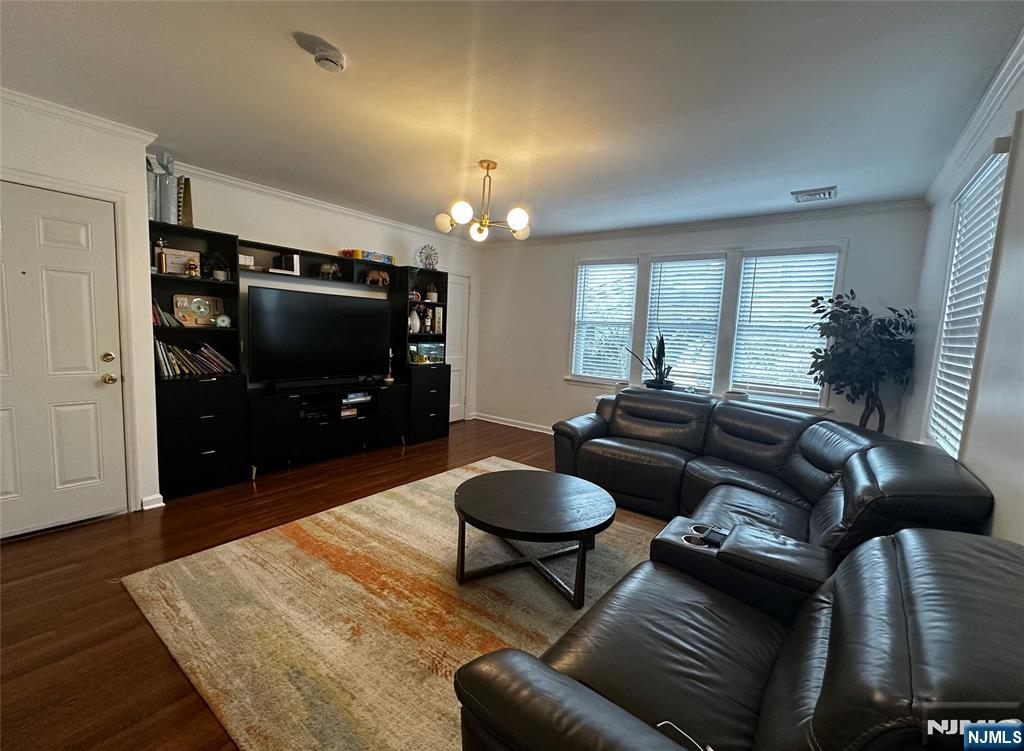 Team Braconi presents for lease a cozy 2 BR 1 BA top floor apartment in a prime Edgewater location with walkable access to both NJ Transit bus as well as Edgewater ferry with views of NYC and the Hudson River. The home also offers a large shared backyard deck for you to enjoy the outdoors. Gleaming hardwood floors throughout, an updated eat-in kitchen, large living room and in unit combo w/d complete this lovely home. Heat, Hot water and gas included. Tenant pays electric and cooking gas.