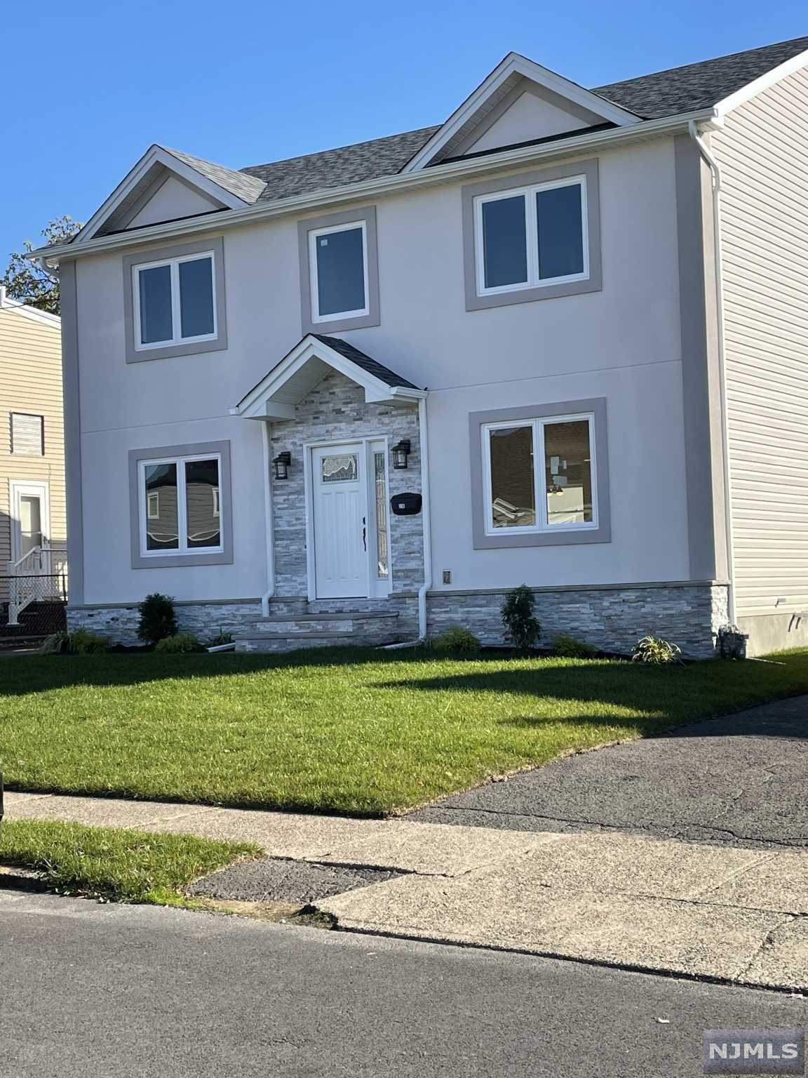 Wow, your search ends here! Welcome to 216 Roosevelt Ave 5 bedrooms, 3.5 bathrooms. Beautiful renovated colonial with endless hardwood floors, fire place. Outstanding modern kitchen with granite countertops, stainless still appliances, center island. Finished basement, oversized garage, fenced yard and more. Must see!