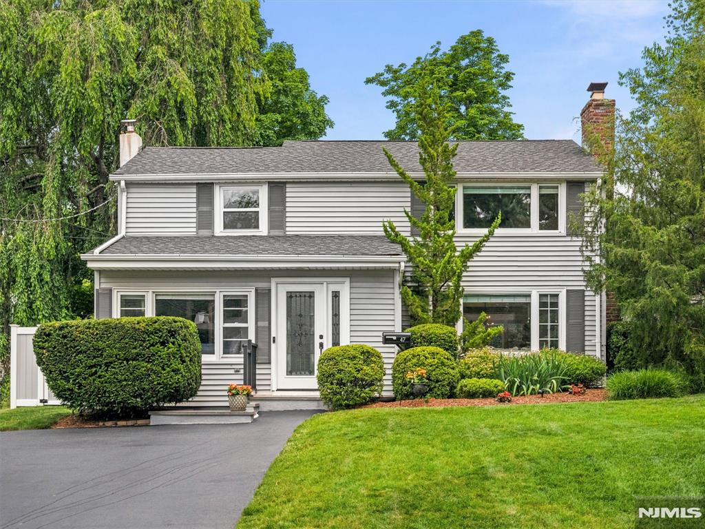 Welcome home to this beautifully updated 4-bedroom, 2-bath Zamore Colonial offering a versatile floor plan designed for todayâ€™s lifestyle. The first-floor 4th bedroom provides incredible flexibility and can easily serve as a primary suite, home office, family room, guest space, or playroom, with convenient access to a full hall bath. The open-concept main living area flows seamlessly into the updated kitchen, creating the perfect space for everyday living and entertaining. Upstairs, youâ€™ll find additional spacious bedrooms and a beautifully updated bath. A rare bonus for a Zamore home, the basement provides valuable storage space and houses the homes utilities, offering functionality that is not commonly found in this model. Step outside to a flat, fully fenced backyardâ€”an entertainerâ€™s dream! Whether hosting summer barbecues, gathering with friends, or enjoying a quiet evening outdoors, this private outdoor oasis offers endless possibilities. ***WANT MORE INFO? CONTACT LISTING AGENT JUSTINE NERO @ 201-819-7920 //JUSTINE@MINETTIDENNISGROUP.COM