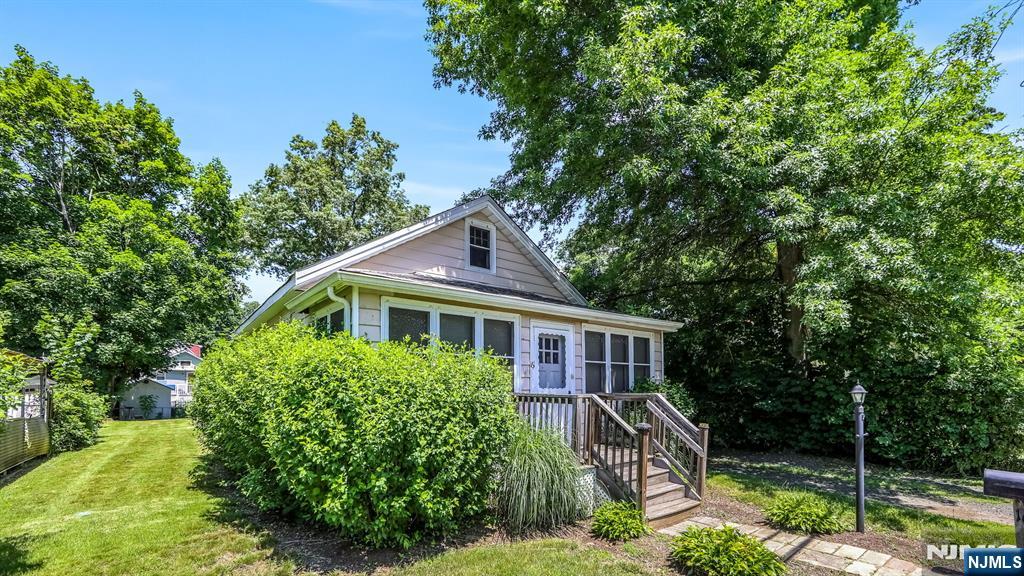 This charming cottage offers a great condo alternative! Nicely updated throughout. LR, eat-in kitchen, 2 BR, 1 BA, front and back enclosed porches. Laundry in unit. Use of deck and yard. Convenient to all! No smoking. Tenant responsible for utilities (gas, electric, & water) and snow removal. Tenant responsible for first $250 of any repair, but first must get approval from Landlord. Landlord responsible for lawn maintenance. Renter's insurance required.