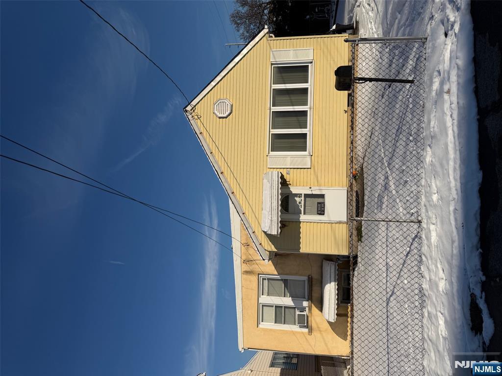 Charming 2-bedroom, 1-bath ranch nestled on a quiet street in a prime Garfield location. The home features spacious rooms and hardwood floors, offering comfort and character. Enjoy easy access to public transportation, major highways, shopping, dining, and everyday conveniencesâ€”perfect for comfortable living with unbeatable accessibility.