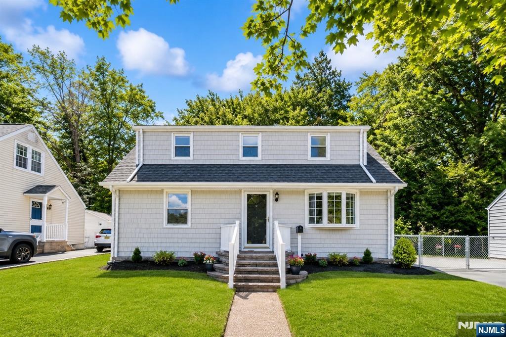Welcome to 18 Farmingdale Ave, Bloomfield! This fully renovated 4-bedroom, 2-bathroom home offers modern updates, comfortable living spaces, and a move-in-ready experience. The thoughtfully designed layout features updated finishes throughout, creating the perfect blend of style and functionality. Enjoy a beautifully updated kitchen, renovated bathrooms, fresh interiors, and a welcoming space ideal for both everyday living and entertaining. Conveniently located near schools, shopping, transportation, and major highways. This exceptional home is ready for its new ownerâ€”schedule your private showing today!