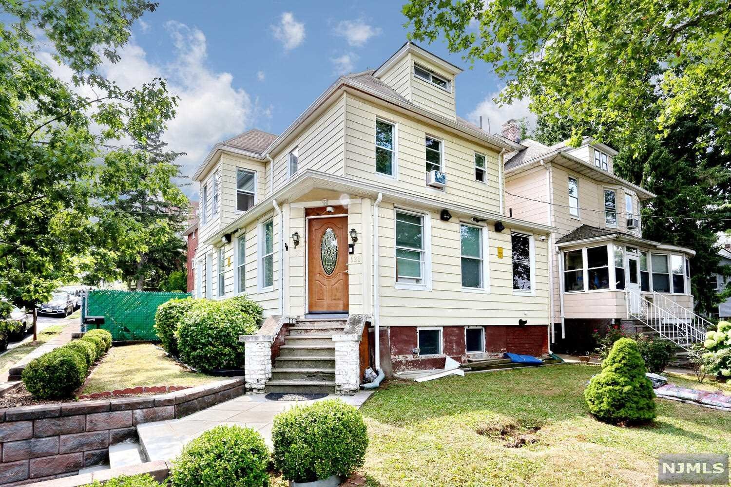 Spacious colonial with hardwood floors and high ceilings! Nice entry foyer with separate office. A perfect private space to work from home. Dining room with adjacent eat-in kitchen. Large living room and full bathroom complete this level. The second level consists of 3 nice size bedrooms and a full hall bathroom. There is a full walk-up attic with endless possibilities. Great private fenced in yard! Close to school and all the area has to offer!