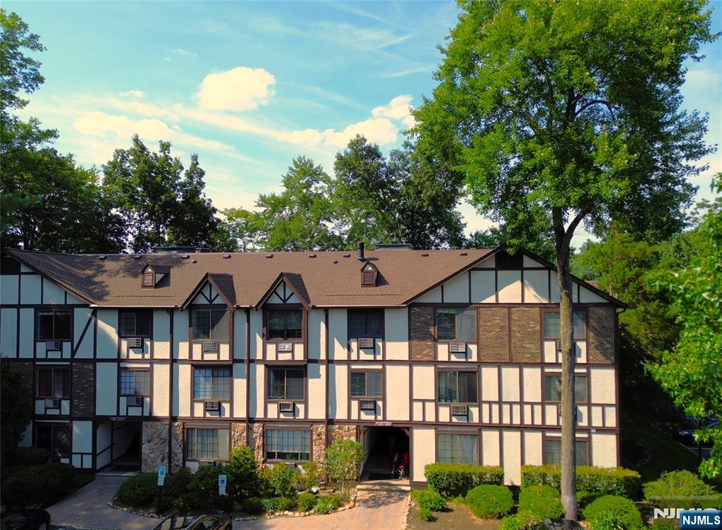Welcome to Ridge Gardens in Mahwah! This inviting 2 bedroom, 1 bath condominium offers comfortable living in one of the communityâ€™s most desirable locations. The home features a functional layout with a spacious living and dining area filled with natural light, creating an ideal space for both relaxing and entertaining. The kitchen provides ample cabinet storage and workspace, while both bedrooms are well proportioned and offer flexibility for guests, a home office, or additional living needs. Residents enjoy Ridge Gardens amenities including an outdoor pool, tennis / pickleball courts, and beautifully maintained common grounds. Conveniently located near shopping, dining, major highways, and NJ Transit, with outdoor recreation just minutes away at Ramapo Reservation, Darlington County Park, and Campgaw Mountain.
