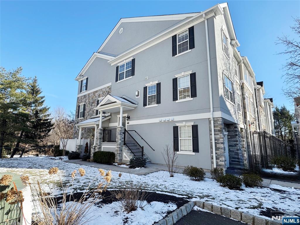 Welcome to this beautifully maintained 2-bedroom, 2.5-bath townhouse in the desirable Cambridge Crossing community of Clifton! This spacious home features two generously sized bedrooms, each offering comfort and ample closet space. The primary suite boasts a luxurious jetted tub, perfect for unwinding after a long day. The open-concept living and dining area leads to a modern kitchen, ideal for entertaining. Enjoy the convenience of an attached garage and a dedicated laundry room. Perfectly located near major highways, schools, shopping centers, houses of worship, and public commuter lines, this home offers unparalleled accessibility. Nature enthusiasts will love being close to parks and recreational areas. Cambridge Crossing also provides a serene, well-maintained environment. Donâ€™t miss this opportunity to enjoy the best of comfort, convenience, and community living! Schedule your private showing today