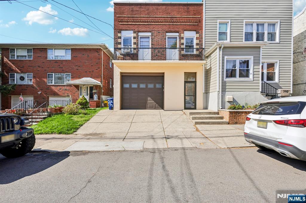 Well-maintained residence currently configured as a mother-daughter, offering excellent income potential. The second floor features a fully renovated unit with 3 bedrooms, 1 full bathroom, and great tenants generating strong rental income. The main level includes space with approved plans to expand, offering the opportunity to create an additional unit with 1 bedroom, a full bathroom (currently half bath in place), and a kitchen. Ideal for extended living or additional rental income. Property also features a spacious backyard and 2 parking spaces, providing comfort and convenience. Prime opportunity to generate income in a desirable location.