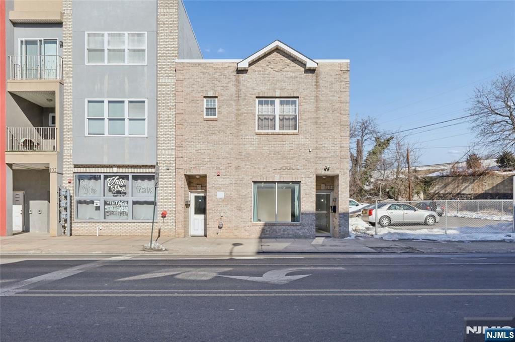 Unique opportunity to own mixed use property in a high traffic location. 104 Harrison ave mixed use building Store and two bedrooms apartments with wet sprinkler system and 3 phase electricity . 106-108 Harrison ave 50X100 lot zone (NC2 Neighborhood Commercial zone 2) see attachment. Great value add for investors , builders, users who are looking to open a small business