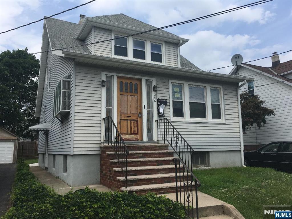 Well maintained 2nd floor apartment in 2 family style home. Living room with large walk in closet, Eat-in-kitchen, bedroom and full bath. Hardwood floors. On street parking only. No pets or smoking permitted in subject rental.