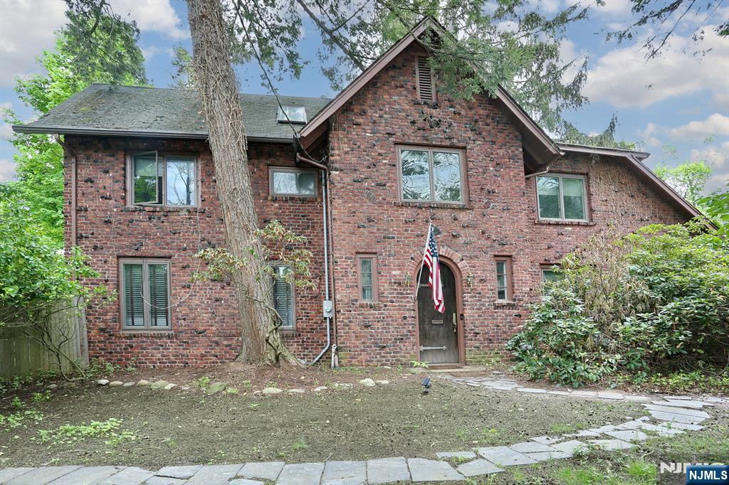 MAKE THIS YOUR OWN! SPACIOUS 3 BEDROOM 2 BATH CENTER HALL COLONIAL HOME ALL BRICK! LARGE LIVING ROOM WITH WOODBURNING FIREPLACE, AND FRENCH DOORS TO YARD, SUN ROOM/ DEN WITH MANY WINDOWS, FORMAL DINING ROOM, EAT IN KITCHEN WITH 2 SKYLIGHTS, 3 GENEROUS SIZED BEDROOMS WITH LARGE MAIN BATH AND SKYLIGHT , HARDWOOD FLOORS, FINISHED BASEMENT WITH TOILET,LAUNDRY AND STORAGE, GAS HEAT, C/A/C, DOUBLE DRIVEWAY AND SHED. EXCELLENT VALUE! HOME SOLD STRICTLY IN AS IS CONDITION.