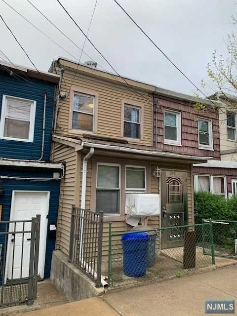 LOCATION! LOCATION! LOCATION! NICE 1 FAMILY FOR SALE! RIGHT BY THE WEEHAWKEN BORDER AND MINUTES TO PALISADE AVENUE. NEAR HUDSON GRAMMAR SCHOOL, CITY RESERVOIR PARK (walking/jogging paths with city views), BAKERY, RESTAURANTS, GROCERY AND MORE. AROUND 10 MINUTES TRANSPORTATION COMMUTE TO NYC. GREAT FOR NEW YORK COMMUTERS!! WELL MAINTAINED SINGLE 1 FAMILY HOUSE FOR SALE IN A PRIME LOCATION. OPPORTUNITY TO OWN OR FOR INVESTMENT! LOT: 13.5 X 100. 1ST FL: Den, 1 BEDROOM, LIVING ROOM/EAT-IN KITCHEN, FULL BATH TO NICE BACKYARD WITH A SHED. 2ND FL:2 BEDROOMS AND FULL BATH. BASEMENT: LAUNDRY AREA WITH WASHER & DRYER AND STORAGE. NICE SPACIOUS WELL MAINTAINED BACKYARD/ PATIO WITH SHED. BY APPOINTMENT ONLY AND A MUST SEE!