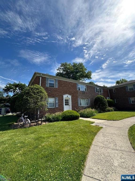 Bright sunny large two bedrooms one bath end unit 2nd floor. Each bedroom has two windows. Big kitchen with full appliances, dishwasher and washer/dryer. Short distance to parking spot#91. Quick access to bus, train, as well as to South Mountain Reservation, gold courses, Turtle Back Zoo, parks, lakes, shopping centers, restaurants, etc. HOA include hot water and heat.