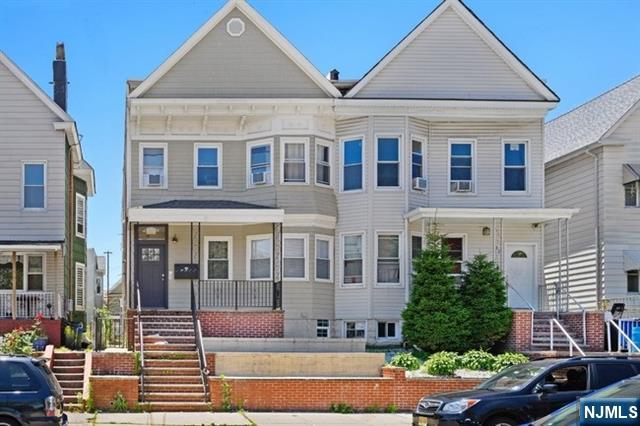 4 Family House. Striking, Modern, Completely gut-renovated in 2018. High performer in a great condition that delivers exceptional cash flow and ROI. AAA Tenants. Short 6 minutes walk to the 45th Street Light Rail. Steps to Shopping and transportation. Great commute to downtown Jersey City, Exchange Place, Grove Street Path, Newport, Hoboken Path, Journal Square and Manhattan. Coins Laundry and storage cells for every apartment are in the basement. Total Income: ~$95,160 Total Expenses:~$20,772 NOI: ~ $74,338 Exceptional ROI = 7.4% (!) Ap 3 is currently vacant for showings. Qualified buyers only.