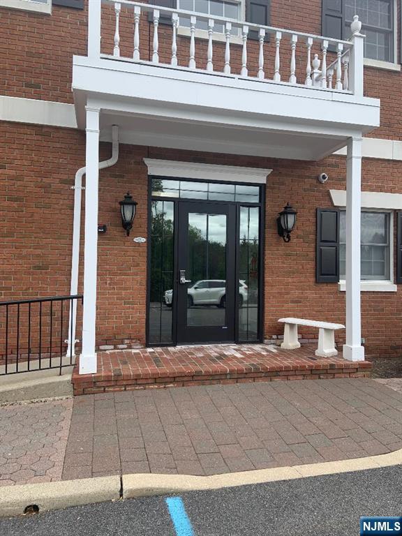 PROFESSIONAL OFFICES IN THE GRACE BUILDING IN WYCKOFF. TOTAL OF 941 SQ FT. THREE OFFICES PLUS RECEPTION AREA. CURRENT TENANT IS IN SOLAR SALES. LOCATED ON FIRST FLOOR. LAVATORIES ARE LOCATED IN THE HALL. ONE FIREPLACE IN EXTRA LARGE OFFICE. WE ARE LOOKING FOR A MULTI YEAR LEASE. THE RENT IS GROSS WITH TENANT PAYING ONLY UTILITIES.