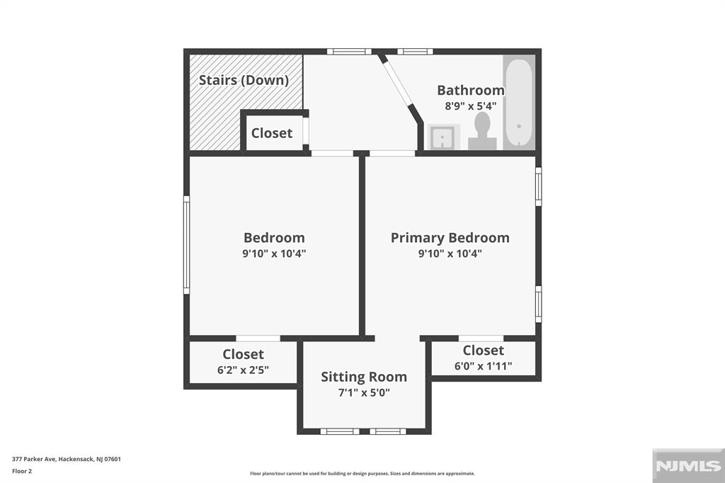 Main image without alt text