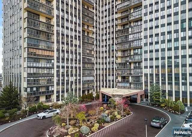 Freshly painted apartment with a nice view and private terrace in desirable Winston Towers 300. This well-maintained unit features wood floors, generous closet space, and a bright, comfortable layout. Full-service building offering 24-hour doorman, on-site management, fitness center, indoor and outdoor swimming pools, tennis courts, and children's play areas. Convenient NYC transportation directly in front of the building. Tenant responsible for condominium application, processing, and move-in fees. Parking available: $75/month for one space. No pets.