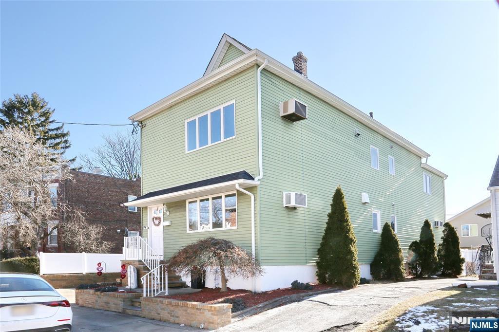 Welcome to this spacious and beautifully renovated 2nd-floor apartment featuring 2 generously sized bedrooms, a dedicated office space, and 1.5 bathrooms and huge, newly finished attic. This inviting home offers a recently renovated kitchen with modern finishes, a bright and spacious living room, and a separate formal dining room, providing plenty of space for everyday living and entertaining. A standout feature is the huge, newly finished attic, which includes two additional rooms, a half bath, and ample storage, making it perfect for a home office or other flexible uses. The apartment also includes on-site laundry in the basement. With its generous layout, updated features, and exceptional bonus space, this apartment is a wonderful place to call home. Contact us today to schedule a private showing!