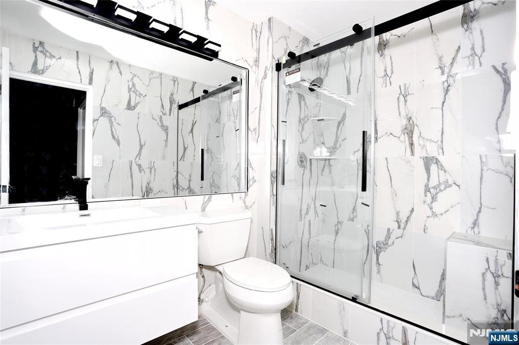 Bright and well-maintained, newly renovated luxury 1-bedroom condo offering approximately 781 sq ft of comfortable living space in a prime Cliffside Park location. This unit features an open layout, abundant natural light, and generous closet space. Monthly maintenance includes most utilities; heat, hot water, electricity, gas, A/C, and water, along with full-service amenities including a pool, gym, sauna, doorman, and elevator. Pet-friendly building with convenient dog walks. Ideally located near NYC transportation, shopping, dining, and parks, making it perfect for commuters or investors.