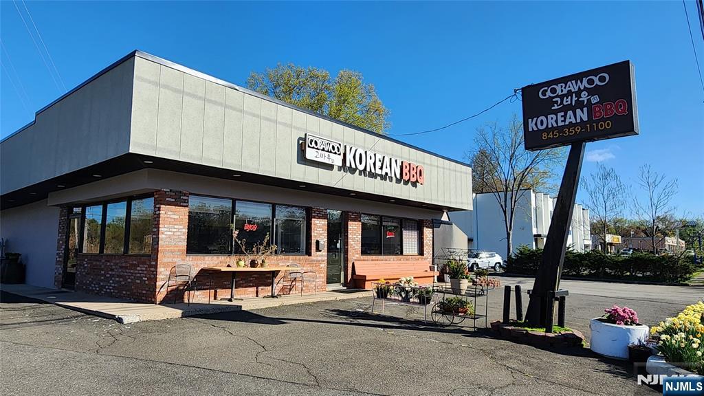 Well-Known Korean BBQ Restaurant for Sale â€“ Northern New Jersey/Rockland County New York A highly reputable Korean BBQ restaurant is now available for sale. The current owner has successfully operated this family-run business for the past 23 years and is now planning to retire. The restaurant is ideally located in Northern New Jersey, with close proximity to Upstate New York. It enjoys a strong and diverse customer base, attracting not only the local Korean community but also a high volume of general and international clientele. This prime location benefits from steady traffic, particularly from visitors returning from popular recreational destinations in Upstate New York, including golf courses, camping sites, fishing areas, and ski resorts. The surrounding area continues to grow, with a new supermarket opening nearby and additional popular dining options, including a Korean-Chinese (Jajangmyeon) restaurant, contributing to a vibrant and expanding commercial district. There is significant upside potential. With some upgrades and refreshed management, the business can achieve even higher revenue. Four purchase options are available: Building and Business Package: $2,800,000 Building Only: $2,150,000 with lease back tenant (6.70% cap) Business Only : $650,000 with $12,000/month + property tax (NNN) Further details are available upon request. Agent/Broker Information