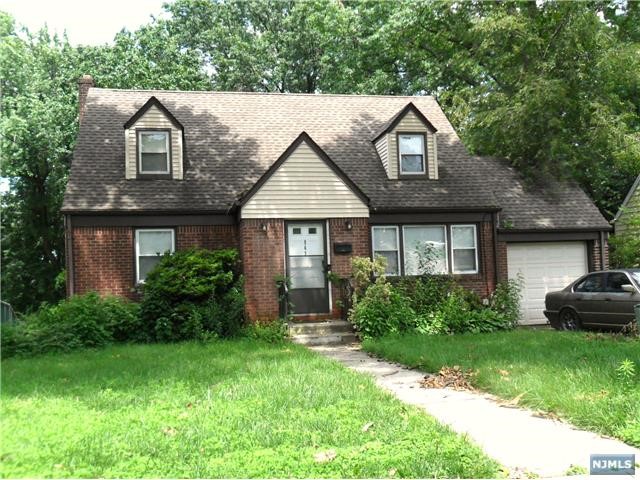 Property is a short sale. 2nd floor needs insulation.