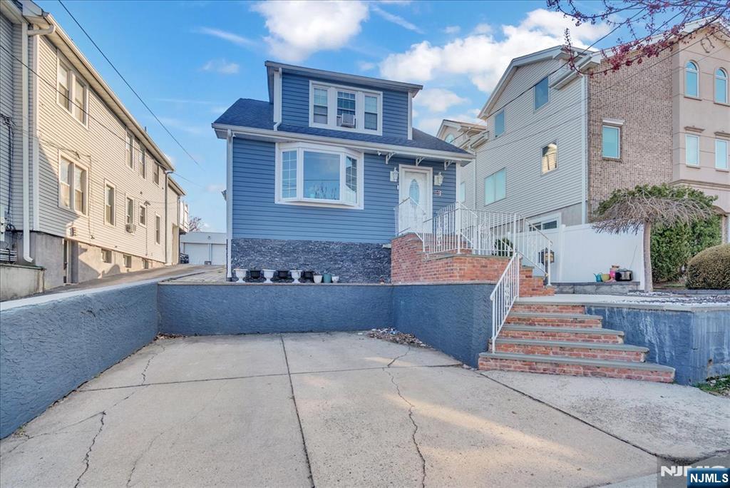 (Back on the Market) Rare opportunity in Lyndhurst! Welcome to 644 Valley Brook Ave, a beautifully maintained 3-bedroom, 2 full bathroom single-family home that perfectly blends space, convenience, and everyday comfort in one of Bergen Countyâ€™s most desirable commuter-friendly locations. From the moment you arrive, the private driveway and inviting curb appeal set the tone for what this home offers. Inside, youâ€™ll find a bright and functional layout with spacious living areas, generously sized bedrooms, and two full bathrooms, providing the flexibility todayâ€™s buyers need for family living, guests, or a dedicated home office. Step outside to one of the homeâ€™s most sought-after features â€” a large backyard, offering endless possibilities for entertaining, summer gatherings, pets, play space, or creating your own private outdoor retreat. Homes in Lyndhurst with this combination of 3 bedrooms, 2 full baths, off-street parking, and oversized yard space do not come to market often. Perfectly positioned near NYC transportation, major highways, shopping, dining, parks, and schools, this home offers the ideal balance of suburban living and commuter convenience. With inventory remaining competitive in Lyndhurst, opportunities like this move quickly. Schedule your private showing today before itâ€™s gone.