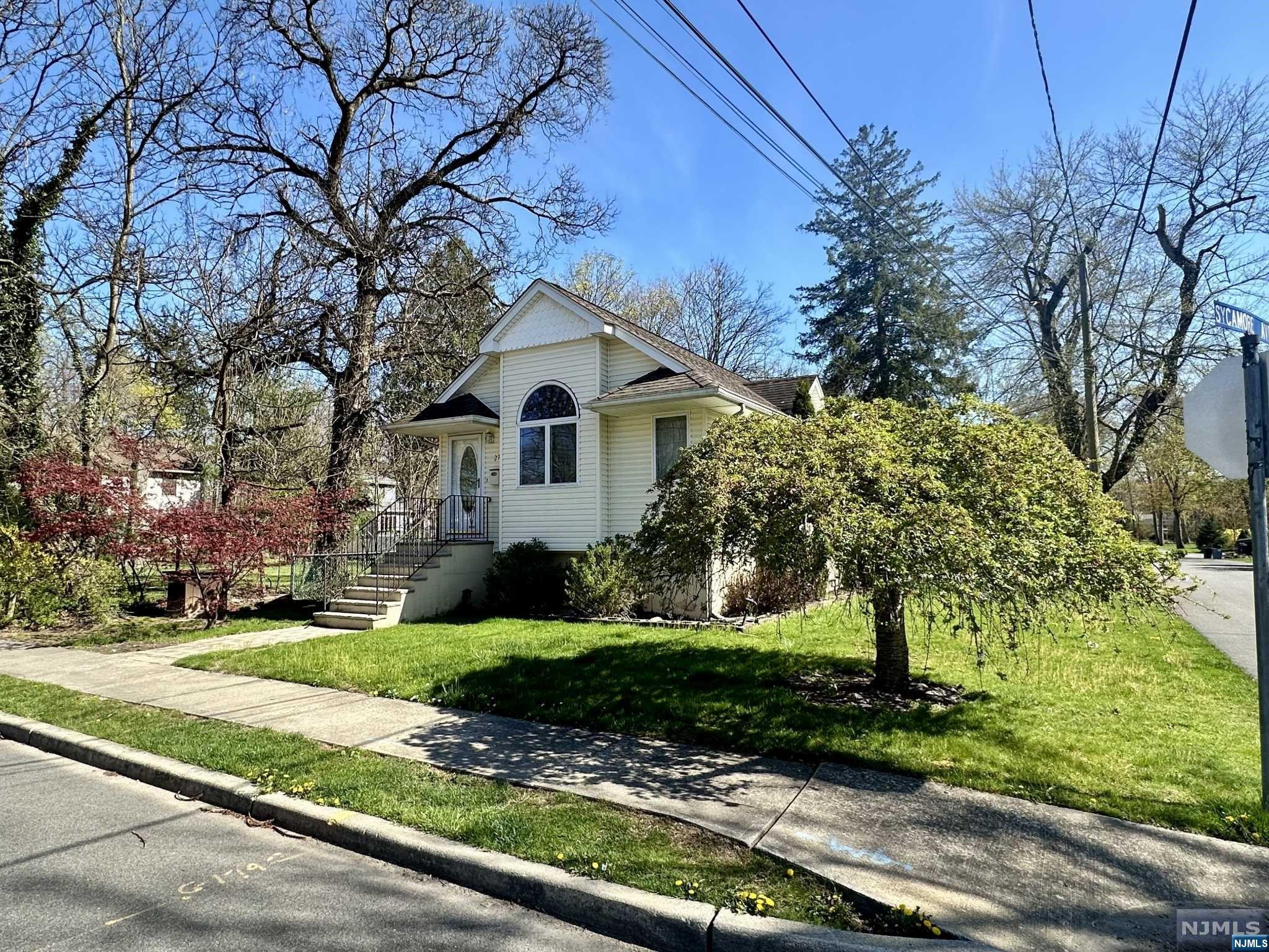 Nestled away on a quiet street, an amazing opportunity awaits to own in the stunning town of Hillsdale! Situated across from a park, is this cozy home with central air, lots of storage, and great curb appeal. This affordable yet rare 2BR Ranch was rebuilt in 2001. Enter to a large living room with a vaulted ceiling, recessed lighting, and wood floors. Two large bedrooms, and an oversized full bath with ceramic tile are down the hall. The expansive kitchen has Oak cabinets, ample counter space, and a separate eating area w/ vaulted ceilings. Laundry is conveniently located off the kitchen, w/ built ins. Some bonus features include a BIG detached 1 car garage, extremely clean raised deck, conveniently located next to Kings shopping center, stores, restaurants, and much more! Tenant is moving out May 1st, house is currently a little messy! House is in 100 year flood zone, but has been fully re engineered for flood prevention when rebuilt in 2001. Don't miss out!