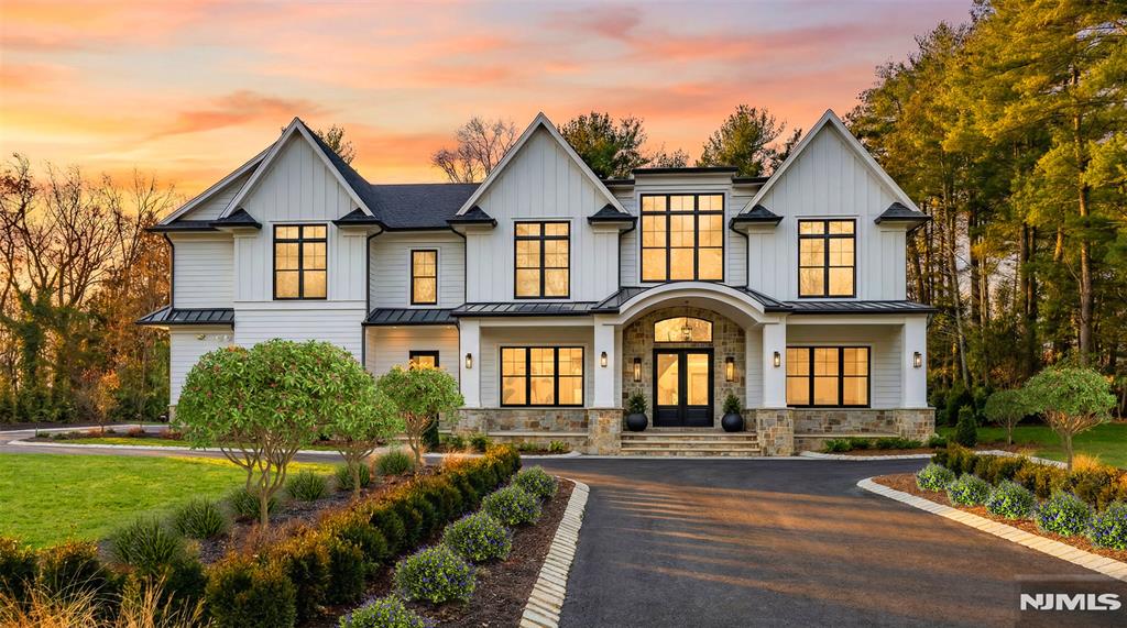 Absolutely spectacular brand-new construction masterpiece set on a quiet, tree-lined street in USR. This exceptional residence offers 6 bedrooms, 6.5 bathrooms, and an extraordinary level of craftsmanship, luxury finishes, & designer details. The resort-style backyard features a large heated gunite saltwater pool with integrated spa, a covered patio with FP, and an outdoor kitchen. Ultimate setting for entertaining. Step inside to a dramatic two-story foyer showcasing a curved staircase. Flanking the foyer are elegant formal living and dining rooms. Designer chefâ€™s kitchen is a dream, offering double islands, porcelain countertops, and a Sub-Zero & Wolf appliance package. Kitchen opens to a stunning great room with custom trimwork, designer lighting, & gas FP overlooking the picturesque property. 1st floor offers a bedroom & full bath. The bedroom level is extraordinary. The luxurious primary suite features a sitting room with a FP & bar, dual WICs, one with a center island & custom lighting, and a jaw-dropping spa bathroom w. a centerpiece shower. Additional bedrooms each offer generous space and en-suite accommodations. Amazing laundry room with double washer dyers. The fully finished lower level is an entertainerâ€™s paradise, complete with a home theater, gym, and an expansive recreation room with a custom bar. Advanced smart-home technology such as Control4 lighting, indoor and outdoor speaker systems, a full camera surveillance setup, and so much more. DO NOT MISS.